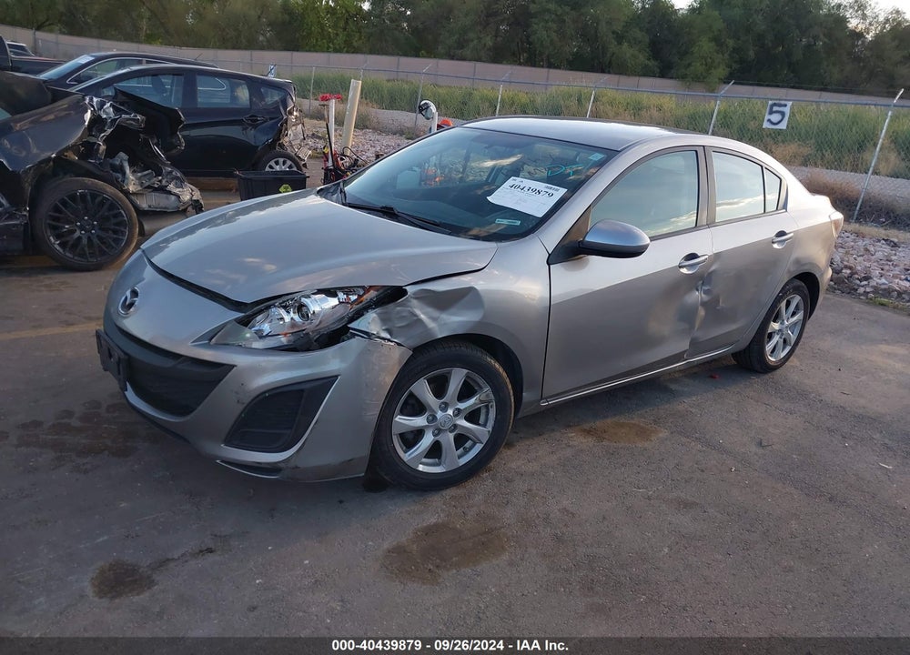 2011 MAZDA 3 I TOURING VIN: JM1BL1VF1B1426649