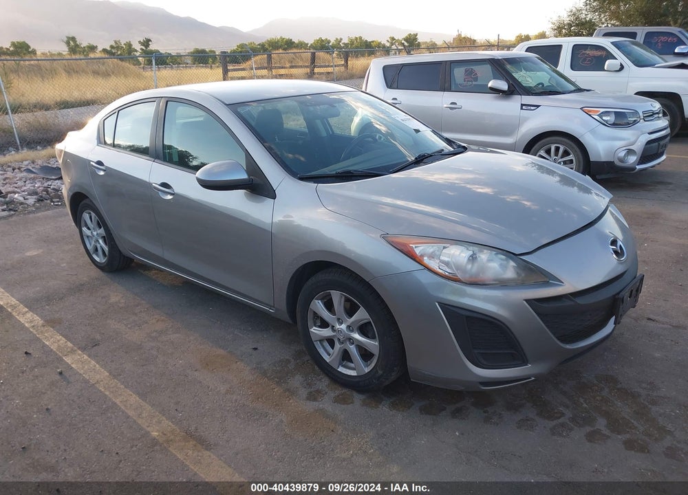 2011 MAZDA 3 I TOURING VIN: JM1BL1VF1B1426649