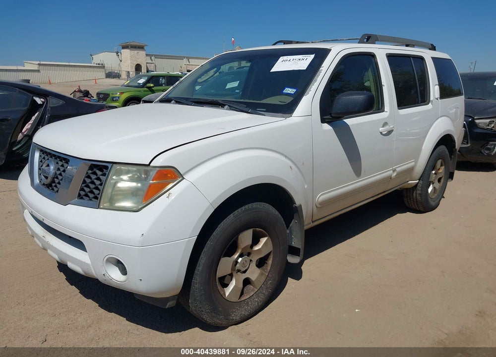 2005 NISSAN PATHFINDER XE VIN: 5N1AR18U15C722165