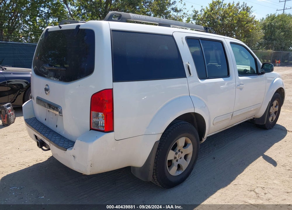 2005 NISSAN PATHFINDER XE VIN: 5N1AR18U15C722165