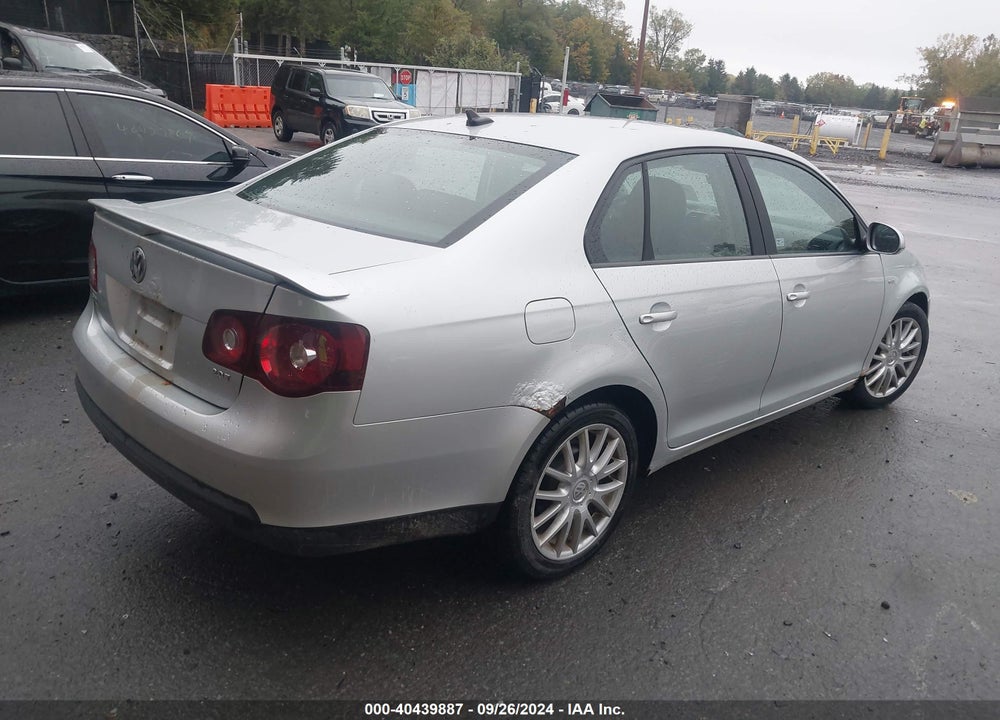 2008 VOLKSWAGEN JETTA WOLFSBURG EDITION VIN: 3VWRJ71K48M140300