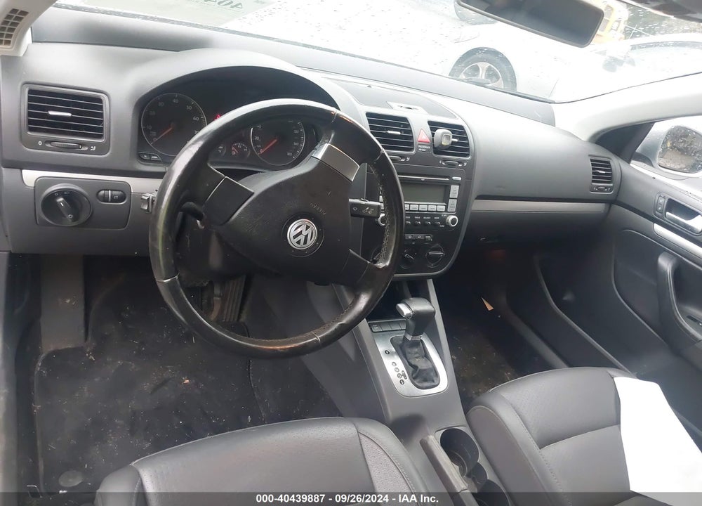 2008 VOLKSWAGEN JETTA WOLFSBURG EDITION VIN: 3VWRJ71K48M140300