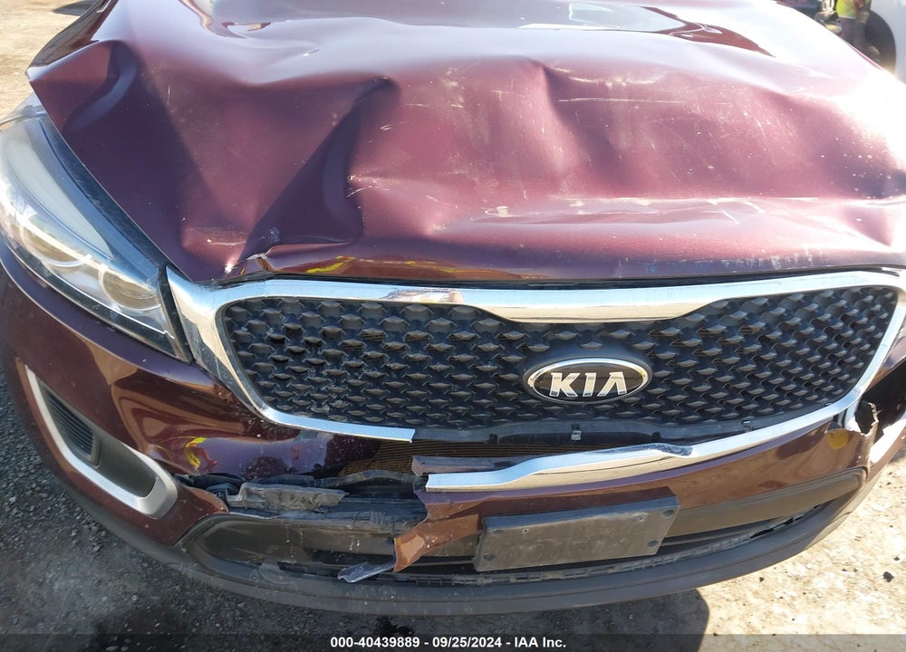 2017 KIA SORENTO 3.3L LX VIN: 5XYPGDA56HG332980
