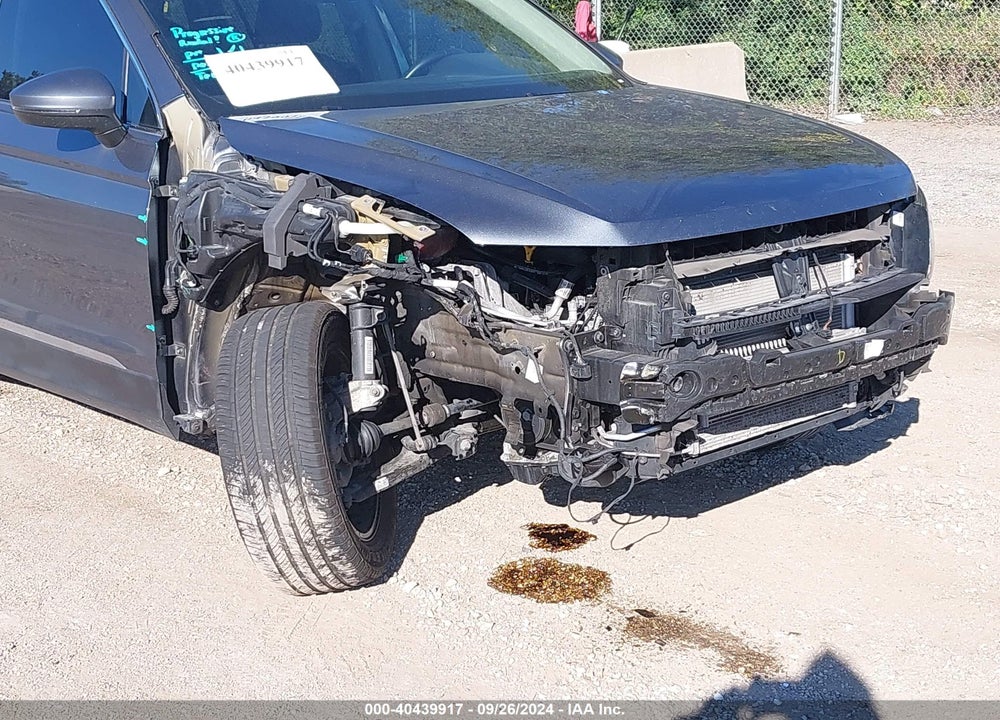 2019 VOLKSWAGEN TIGUAN 2.0T SE/2.0T SEL/2.0T SEL R-LINE/2.0T SEL R-LINE BLACK VIN: 3VV3B7AX9KM075938
