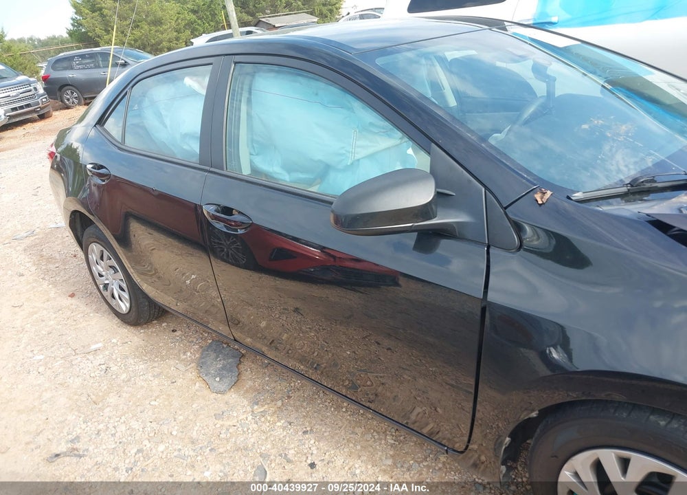 2019 TOYOTA COROLLA LE VIN: 5YFBURHE7KP938457