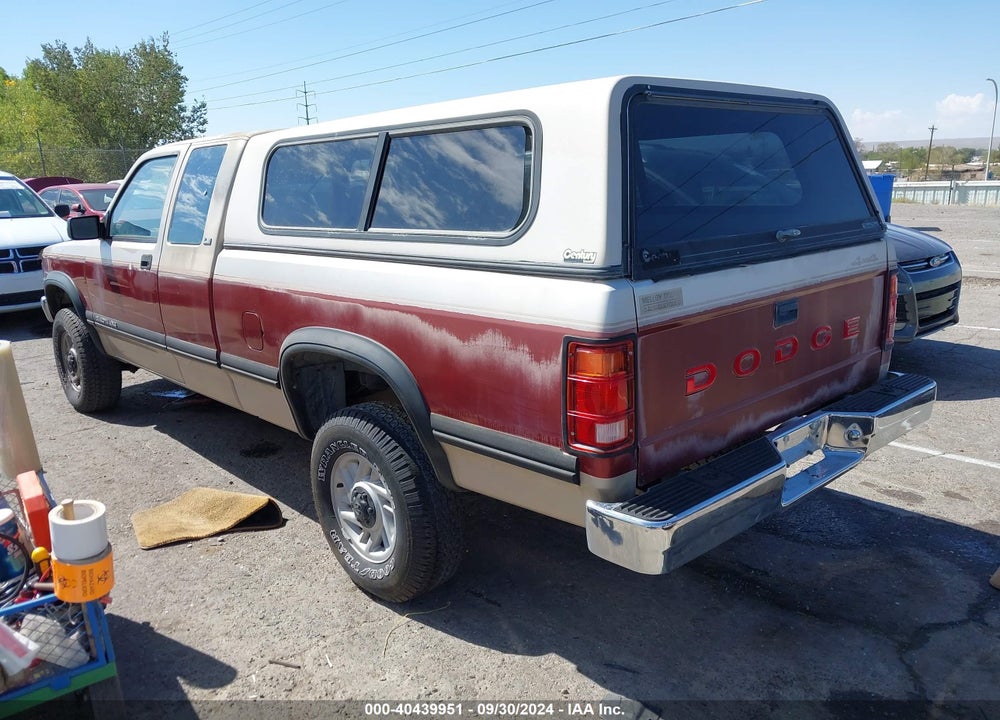 1992 DODGE DAKOTA VIN: 1B7GG23Y6NS593785
