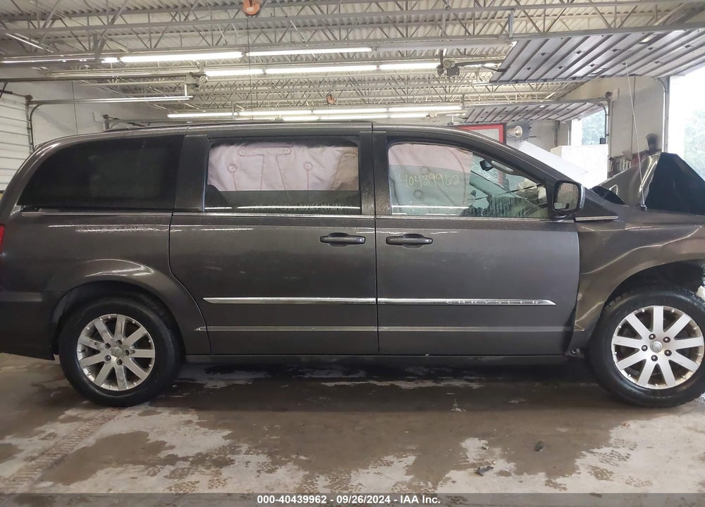 2016 CHRYSLER TOWN & COUNTRY TOURING VIN: 2C4RC1BG3GR300551