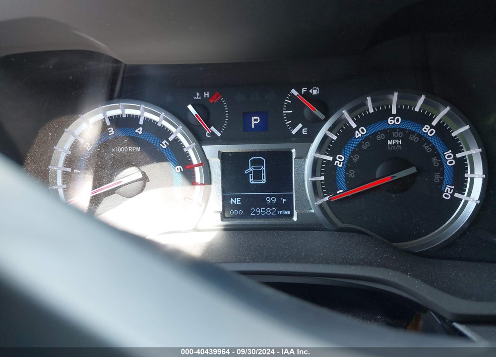 2019 TOYOTA 4RUNNER SR5 PREMIUM VIN: JTEBU5JR2K5735443