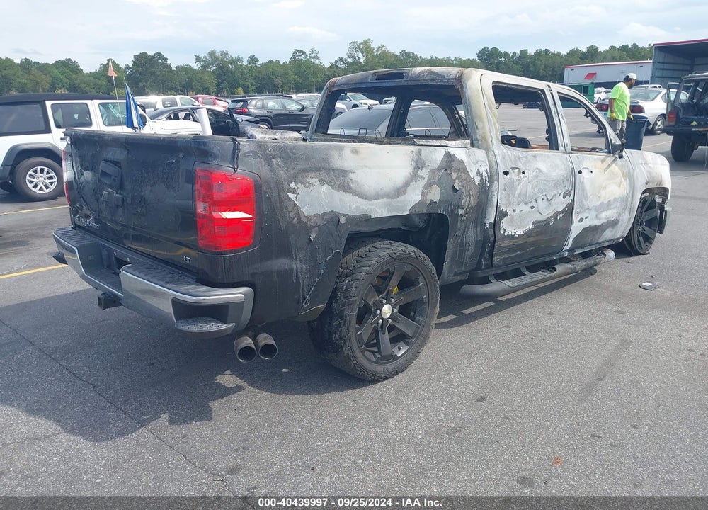 2015 CHEVROLET SILVERADO 1500 1LT VIN: 3GCUKREC8FG335921