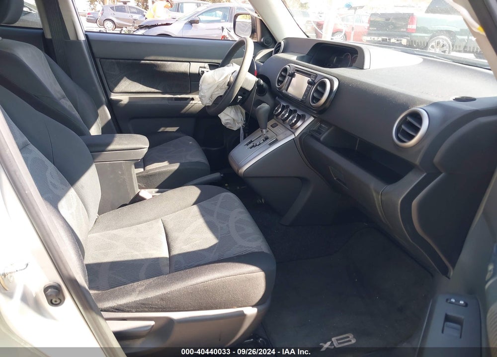 2014 SCION XB VIN: JTLZE4FE1EJ057252
