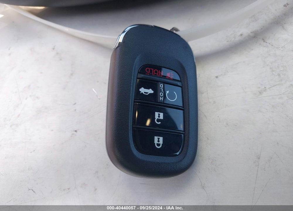 2024 HONDA ACCORD HYBRID SPORT-L VIN: 1HGCY2F71RA068015