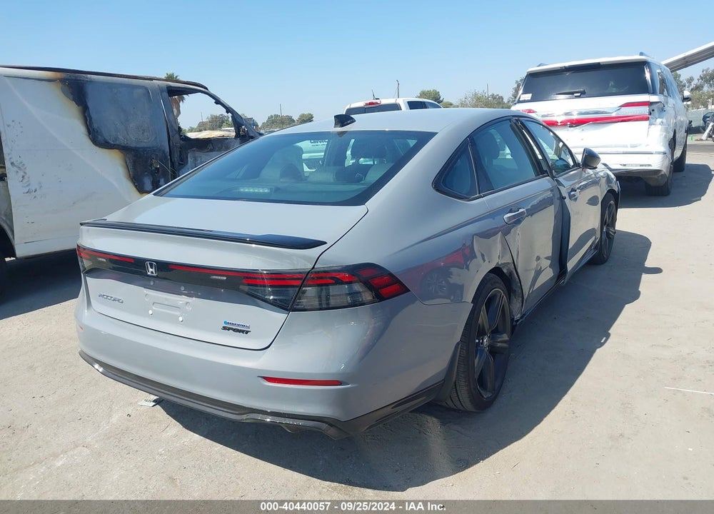 2024 HONDA ACCORD HYBRID SPORT-L VIN: 1HGCY2F71RA068015