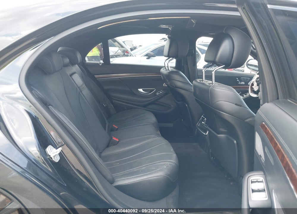 2014 MERCEDES-BENZ S 550 VIN: WDDUG8CB8EA023011