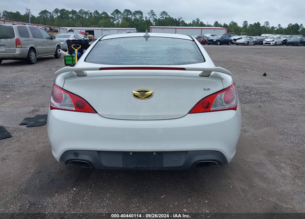 2011 HYUNDAI GENESIS 3.8 TRACK VIN: KMHHU6KH3BU051724
