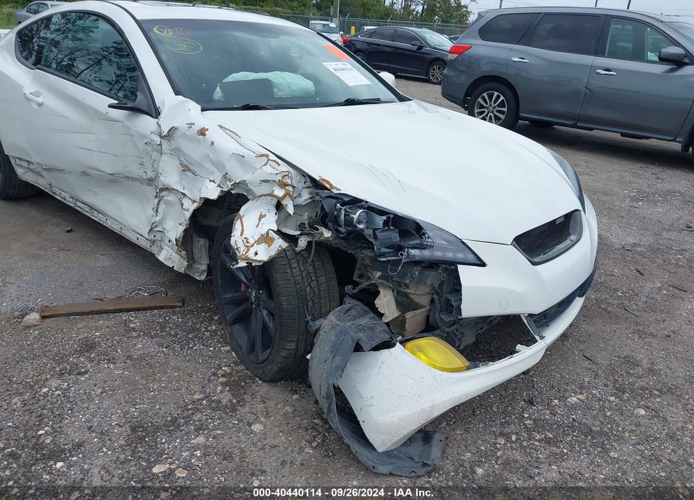2011 HYUNDAI GENESIS 3.8 TRACK VIN: KMHHU6KH3BU051724