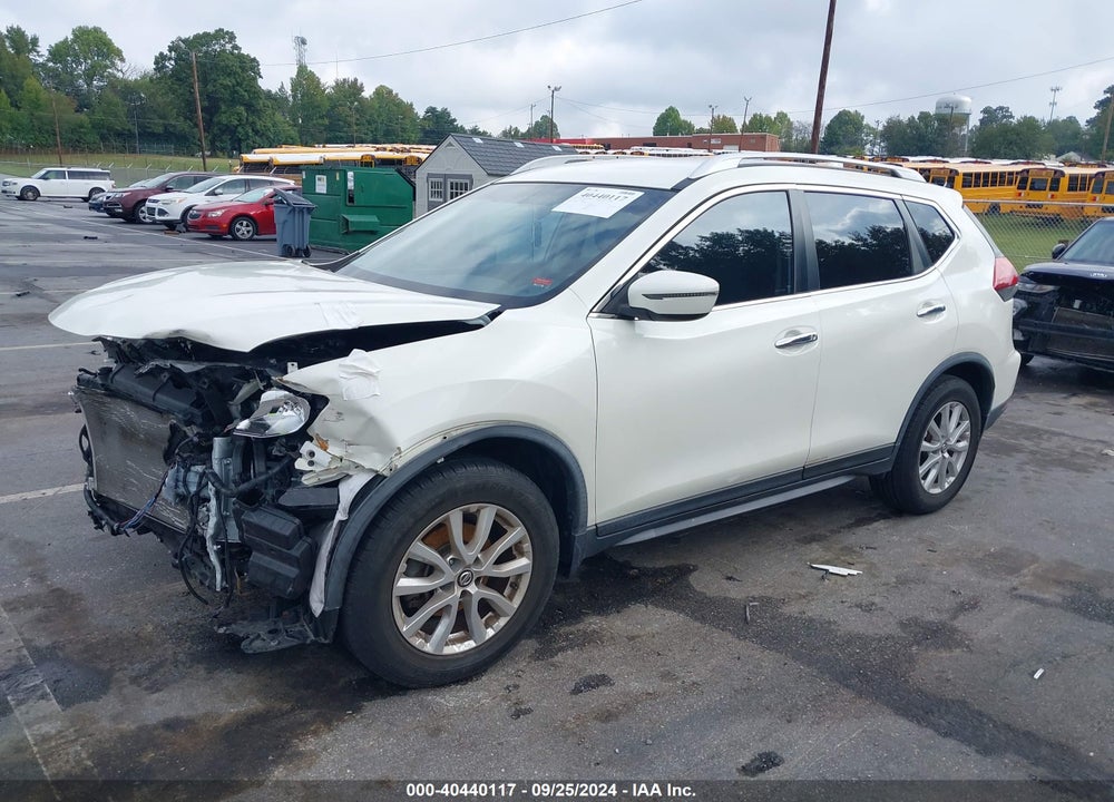 2018 NISSAN ROGUE SV VIN: JN8AT2MT1JW469080