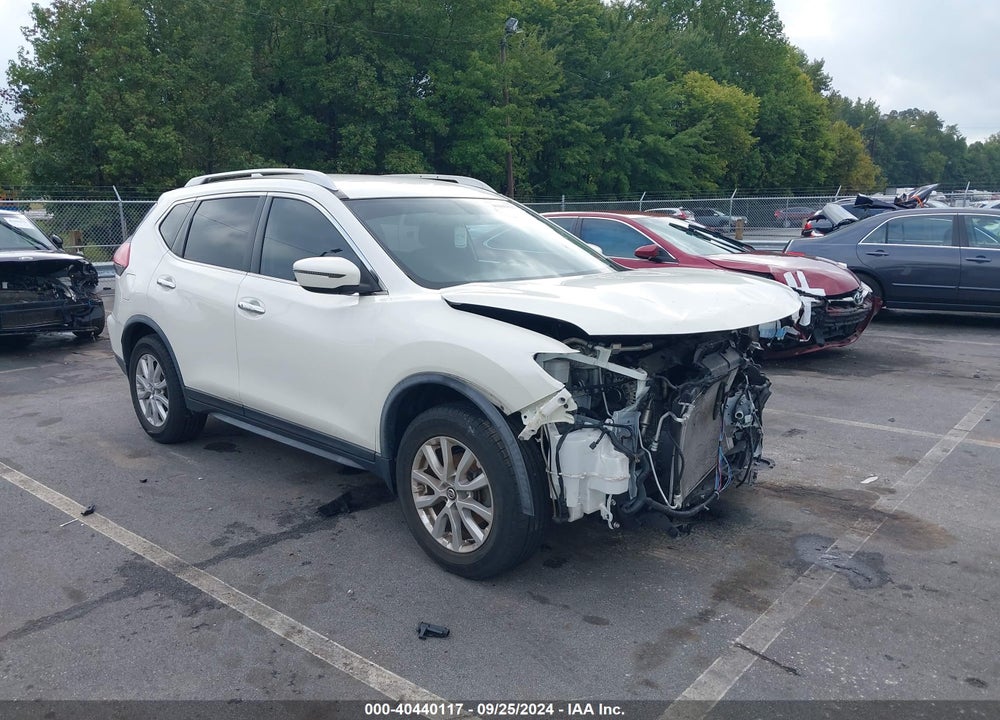 2018 NISSAN ROGUE SV VIN: JN8AT2MT1JW469080