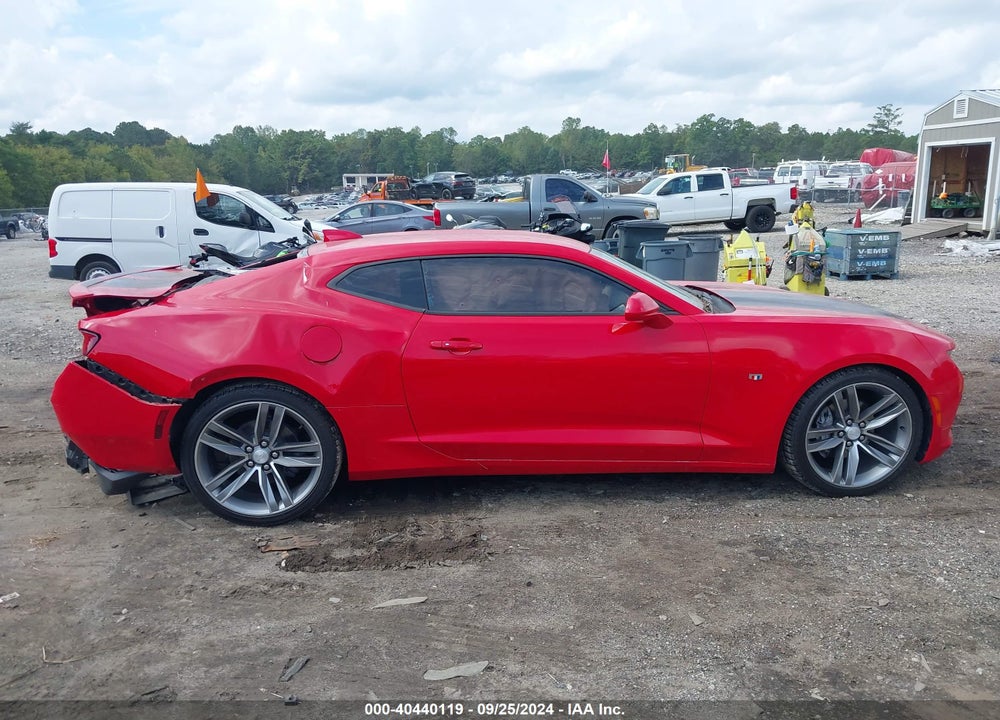 2016 CHEVROLET CAMARO VIN: 1G1FB1RS2G0161600