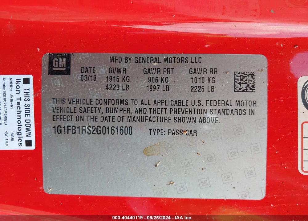 2016 CHEVROLET CAMARO VIN: 1G1FB1RS2G0161600