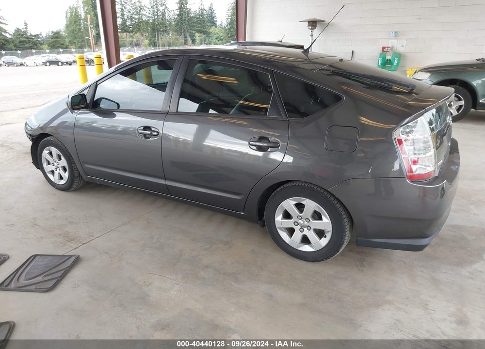 2006 TOYOTA PRIUS VIN: JTDKB20U563190757