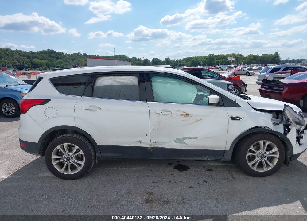 2019 FORD ESCAPE SE VIN: 1FMCU0GD2KUA07100