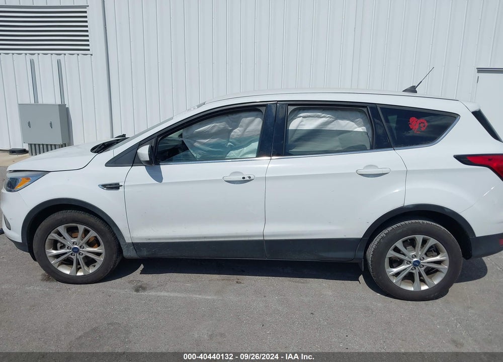 2019 FORD ESCAPE SE VIN: 1FMCU0GD2KUA07100