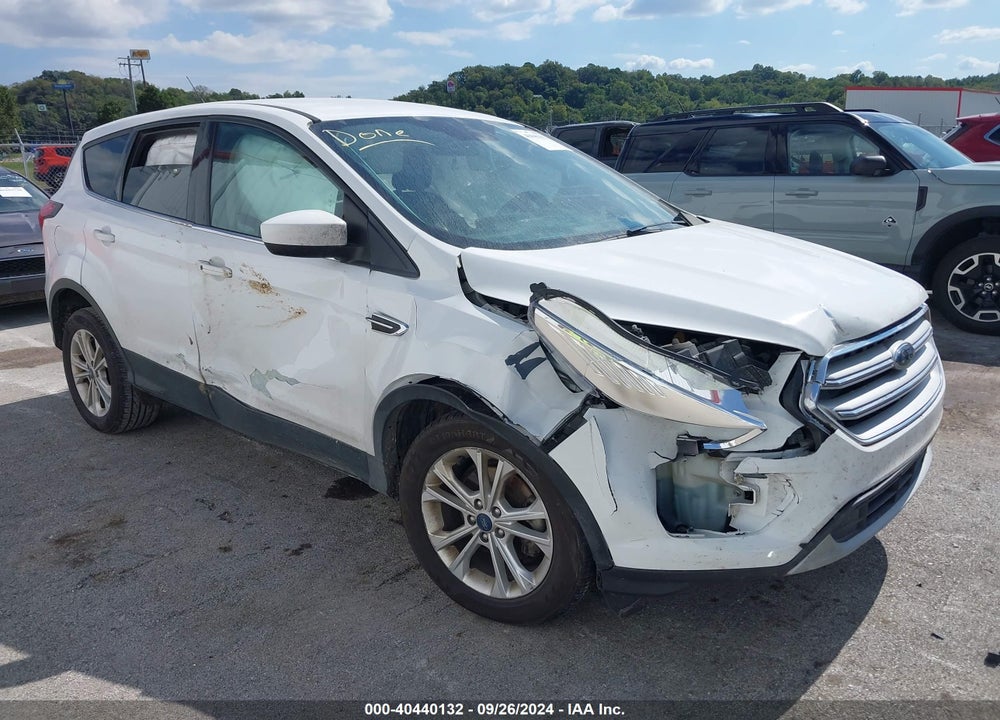 2019 FORD ESCAPE SE VIN: 1FMCU0GD2KUA07100