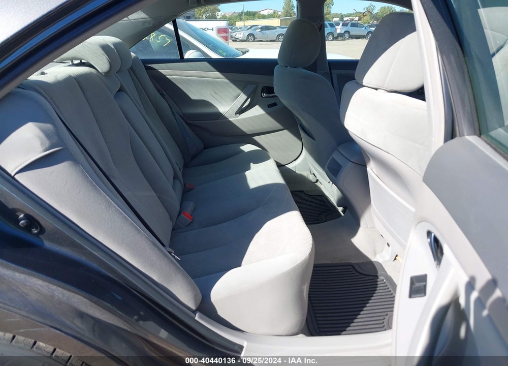 2009 TOYOTA CAMRY LE VIN: 4T4BE46K89R075000