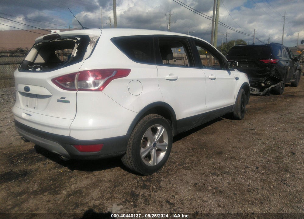 2015 FORD ESCAPE SE VIN: 1FMCU0GX5FUC77163