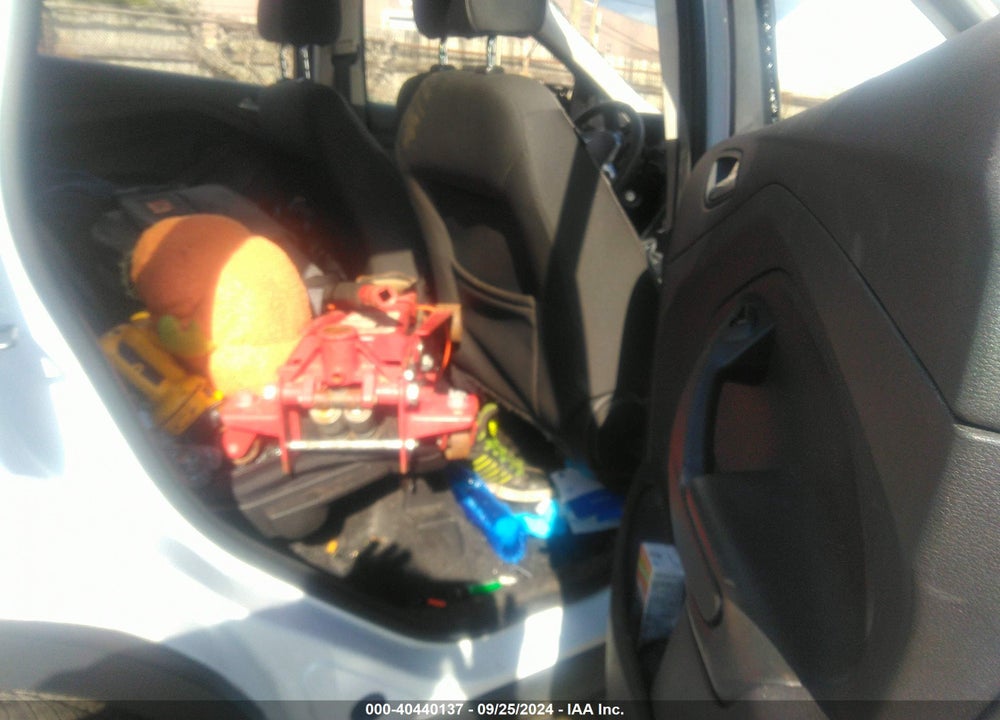 2015 FORD ESCAPE SE VIN: 1FMCU0GX5FUC77163