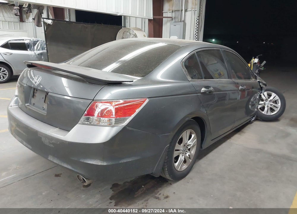 2010 HONDA ACCORD 2.4 LX-P VIN: 1HGCP2F48AA096195