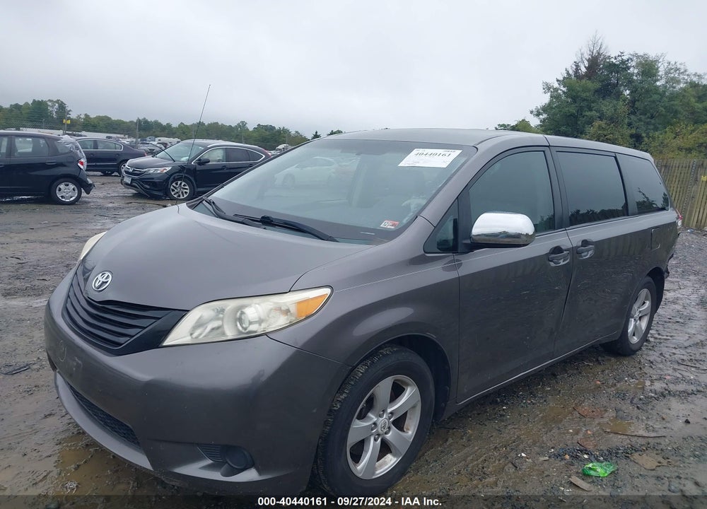 2011 TOYOTA SIENNA BASE V6 VIN: 5TDZK3DC3BS028883