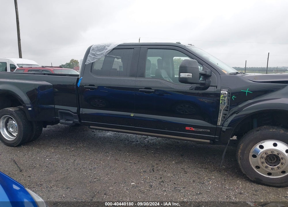 2023 FORD F-450 LARIAT VIN: 1FT8W4DM9PED67501