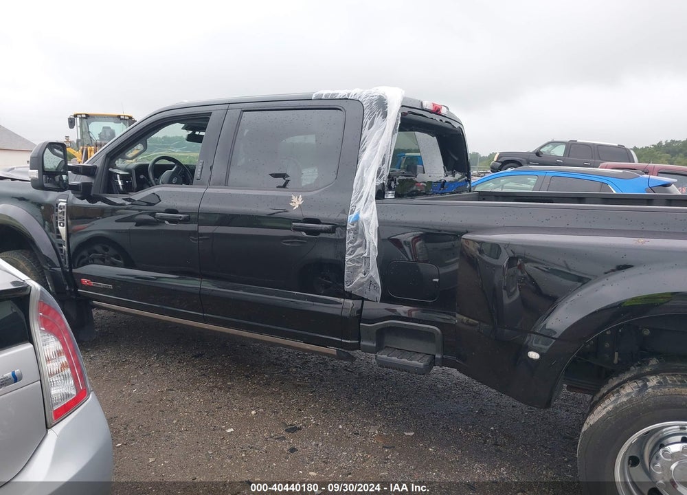 2023 FORD F-450 LARIAT VIN: 1FT8W4DM9PED67501