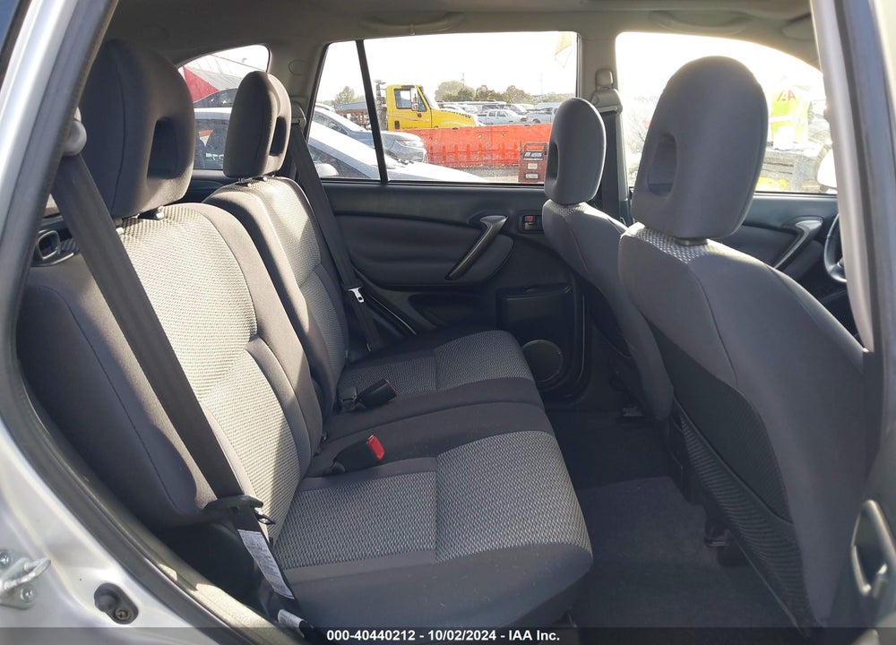 2004 TOYOTA RAV4 VIN: JTEHD20V740025381