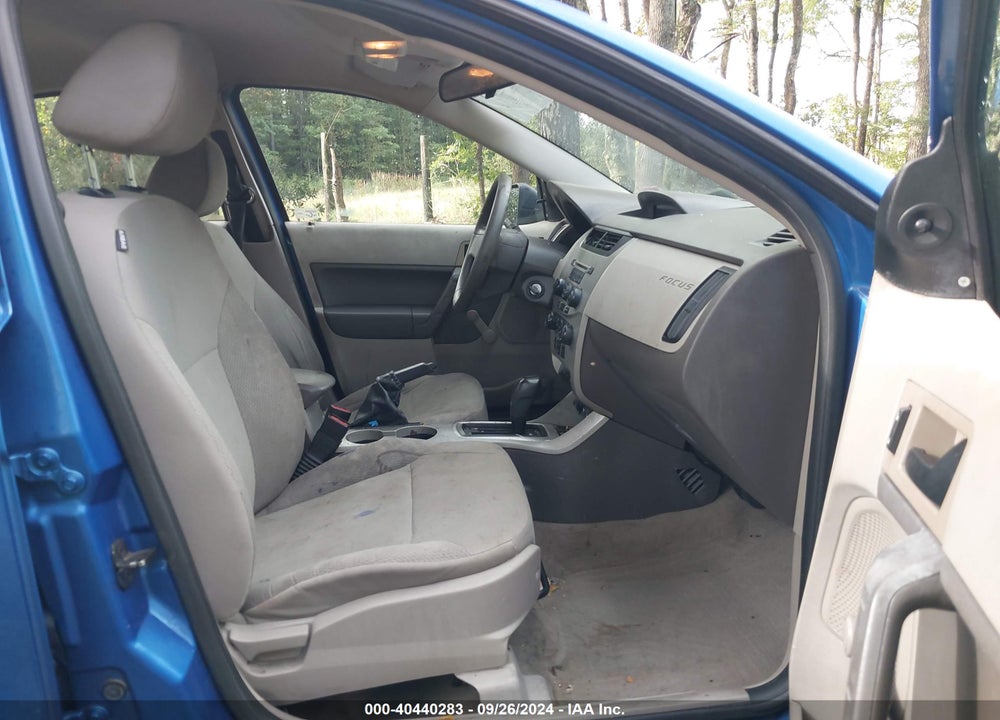 2010 FORD FOCUS S VIN: 1FAHP3EN4AW233842