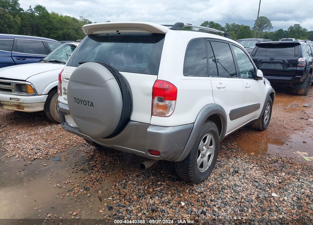 2003 TOYOTA RAV4 VIN: JTEGH20V330117862