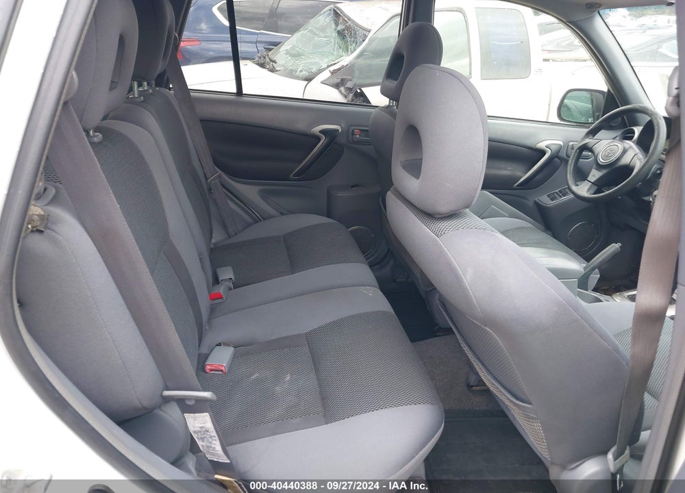 2003 TOYOTA RAV4 VIN: JTEGH20V330117862