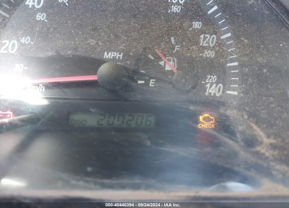 2004 TOYOTA CAMRY LE VIN: 4T1BE32K44U803043