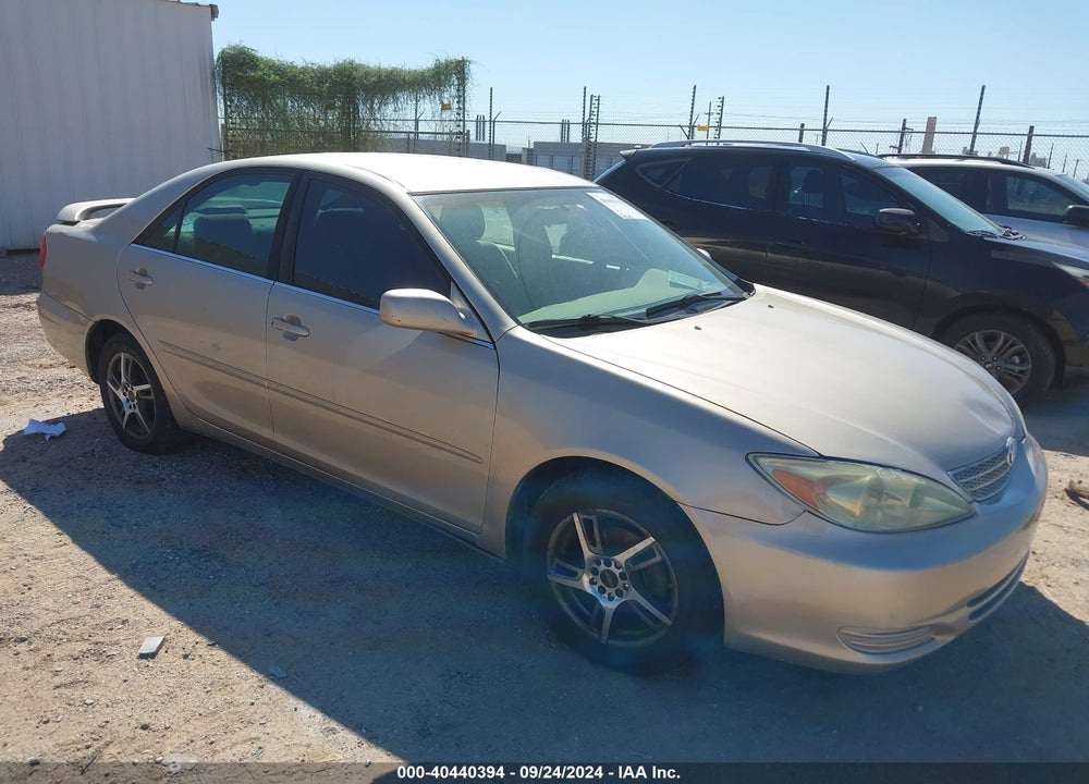 2004 TOYOTA CAMRY LE VIN: 4T1BE32K44U803043