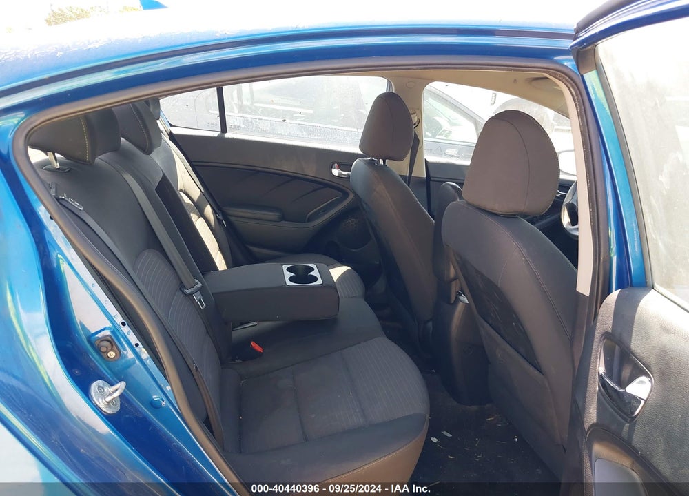 2015 KIA FORTE LX VIN: KNAFX4A66F5330623