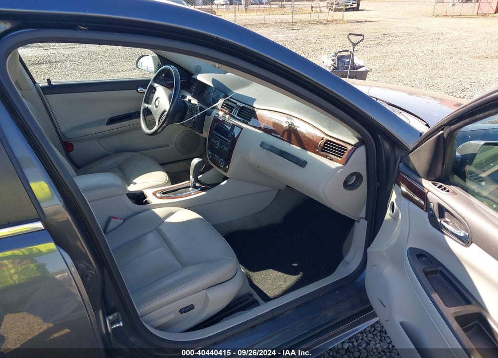 2010 CHEVROLET IMPALA LT VIN: 2G1WB5EN2A1247654