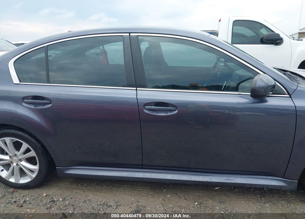 2014 SUBARU LEGACY 2.5I LIMITED VIN: 4S3BMCL64E3003701