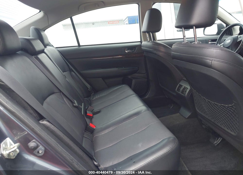 2014 SUBARU LEGACY 2.5I LIMITED VIN: 4S3BMCL64E3003701