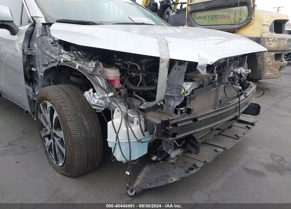 2022 TOYOTA COROLLA CROSS XLE VIN: 7MUEAAAG0NV036883