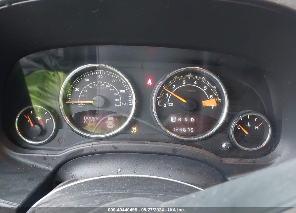 2014 JEEP COMPASS LIMITED VIN: 1C4NJDCB5ED924411