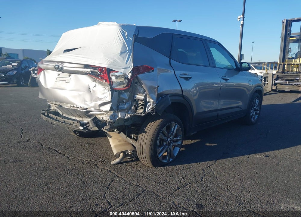 2021 KIA SELTOS LX VIN: KNDEPCAA3M7077419