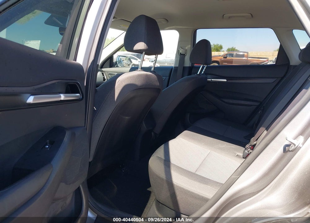 2021 KIA SELTOS LX VIN: KNDEPCAA3M7077419