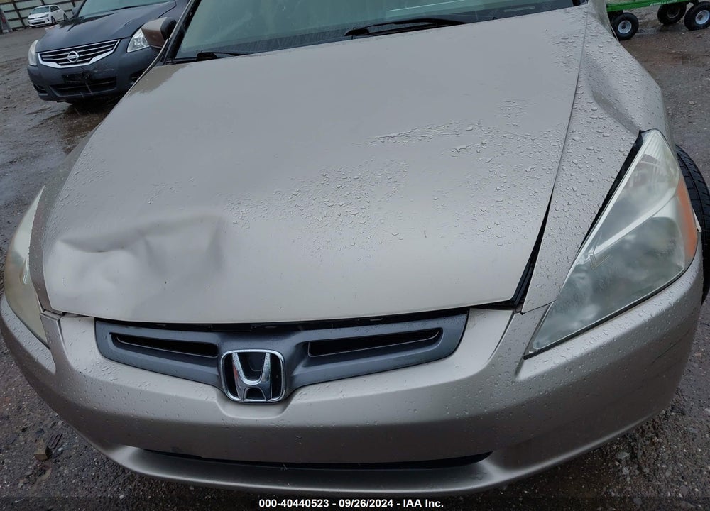 2003 HONDA ACCORD 2.4 EX VIN: JHMCM56623C057859