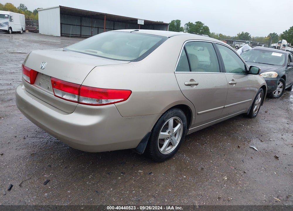 2003 HONDA ACCORD 2.4 EX VIN: JHMCM56623C057859